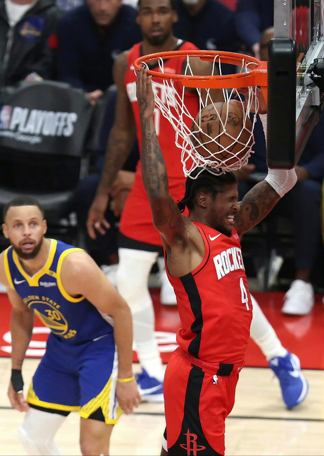 AYX-巴特勒在美国队比赛中表现优异，夺冠引发热议！