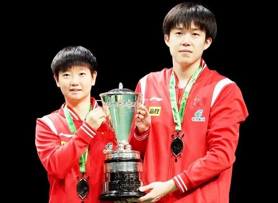 爱游戏-Ming重返赛场，领先优势明显首场状态出色，中国队观众沸腾！的简单介绍