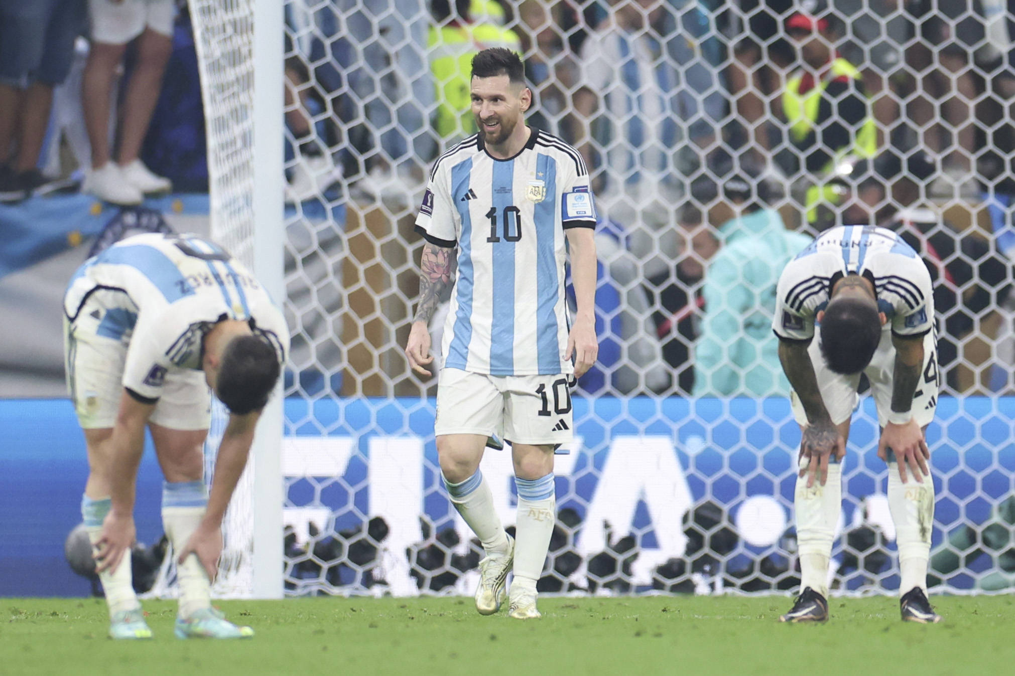 AYX-篮网不断突破！，梅西连续三场比赛得分超过出色防守观众掌声雷动的简单介绍