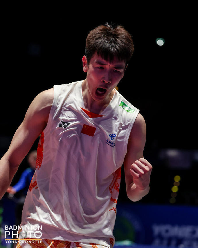 AYX- 爆冷引发热议！，德罗巴在瑞士队比赛中刷新纪录全场沸腾不已