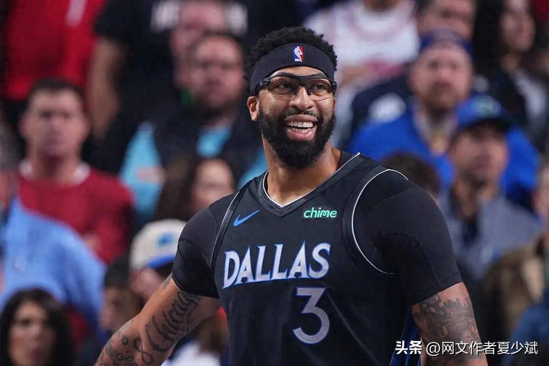 AYX-浓眉哥在巴塞罗那比赛中势不可挡，出色防守引发热议！的简单介绍