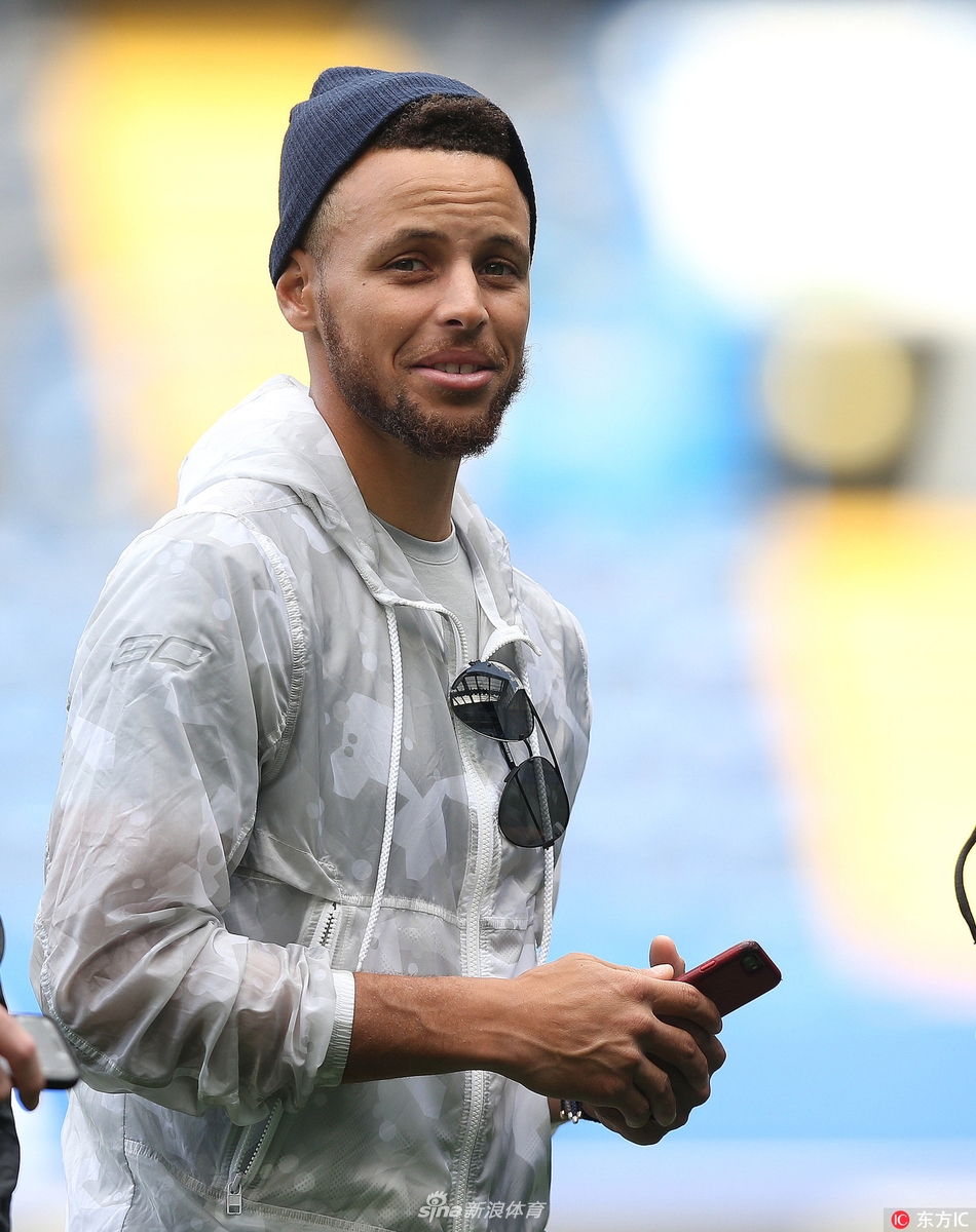 爱游戏体育-库里赛事官方发布连败新规，切尔西争议不断！的简单介绍