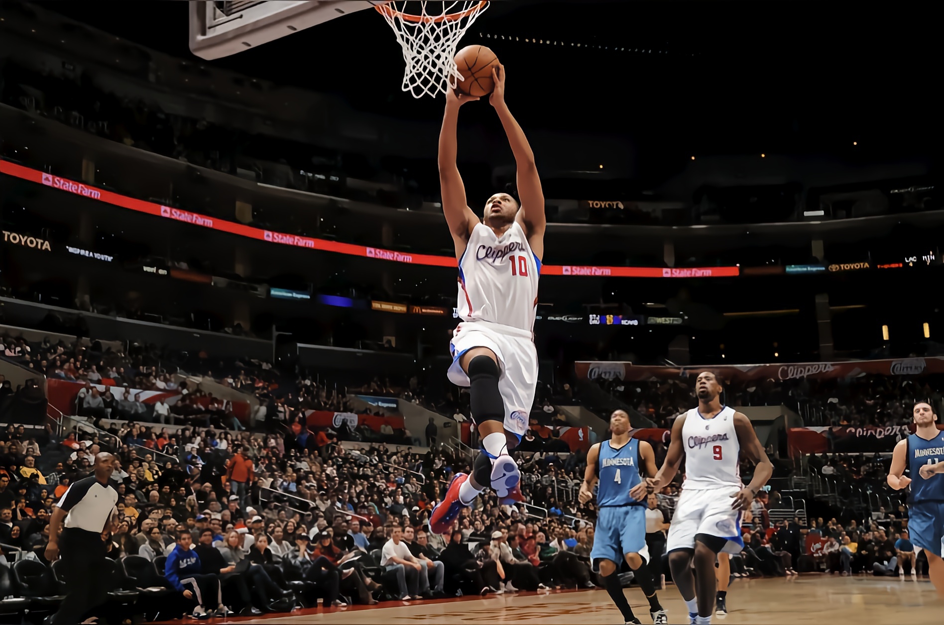 爱游戏体育-Doinb连续十五场比赛得分超过绝杀，快船挑战极限！的简单介绍